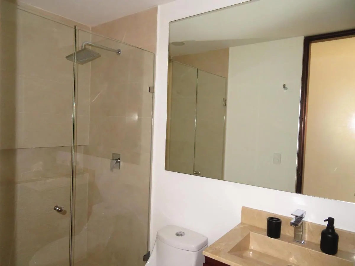 Beautiful Apartment Well Located In The Hotel Zone Of Cancún Mexikó